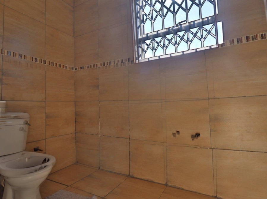 3 Bedroom Property for Sale in Selosesha Free State